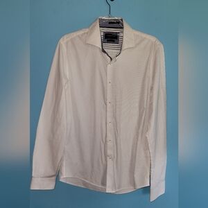 Men’s Denim and Flower White and Blue Long Sleeve Button Up Size Medium